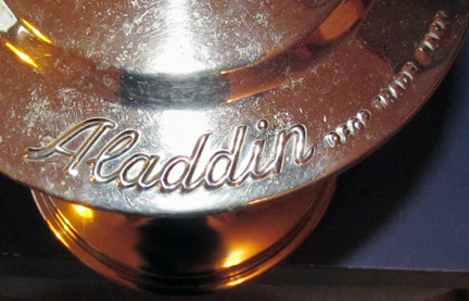 Aladdin name label on model 14 lamp