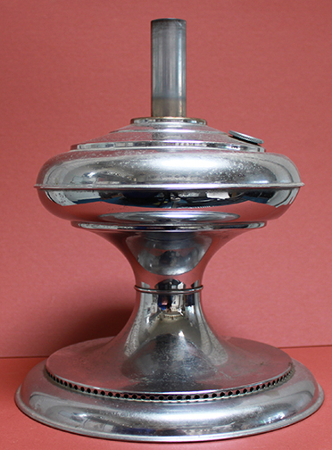 Wards mantle lamp table font