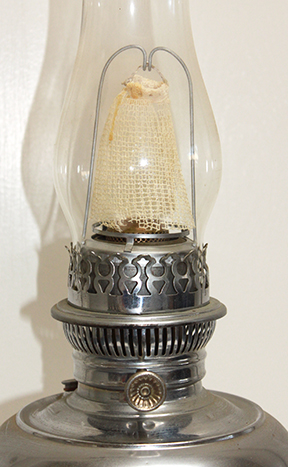 Bradly & Hubbard manufacturing mantle lamp burner