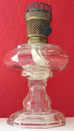 Farmor classic bell stem lamp 