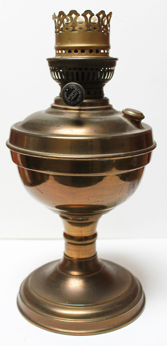 Manhattan Brass lamp with Felbolin burner
